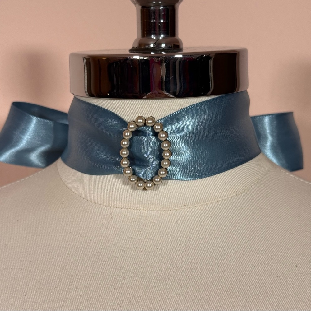 Antique Victorian Art deco Pearl Buckle Blue Ribbon wide Choker Necklace - Picture 9 of 17